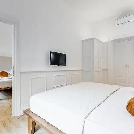 Monti Suites Cavour-2