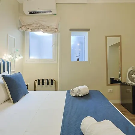 Art House Suites56 Via Del Babuino 56-2