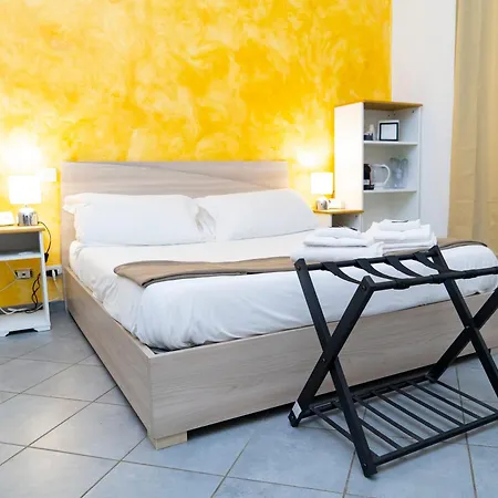Salotto Piramide-2