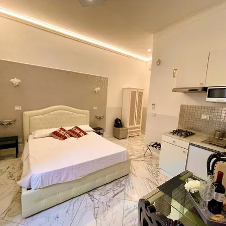 Parisa Suite-2