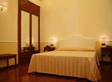 Luxury Ludovisi Rooms-3
