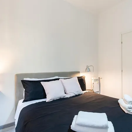 Amazing Apartment Near To Colosseo And Subway-3