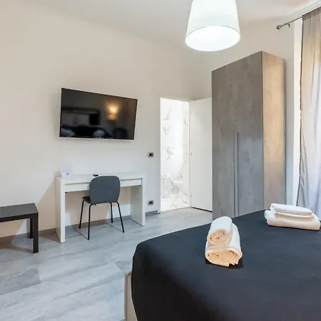 Amazing Apartment Near To Colosseo And Subway-2