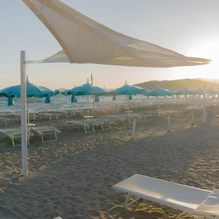 Baron Beach Hotel-3
