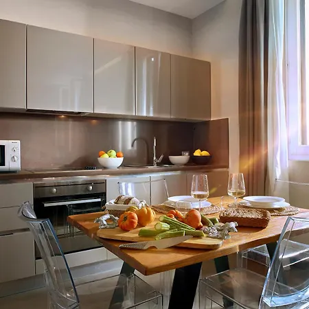 Trianon Borgo Pio Aparthotel-2