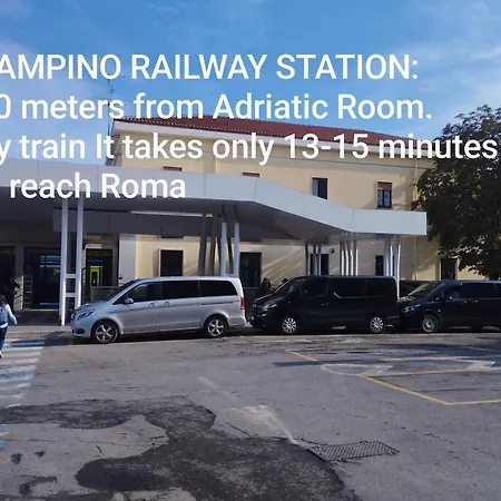 Adriatic Room 50 M Dalla Stazione Ferroviaria Di Ciampino E Dalla Navetta Aeroportuale-3
