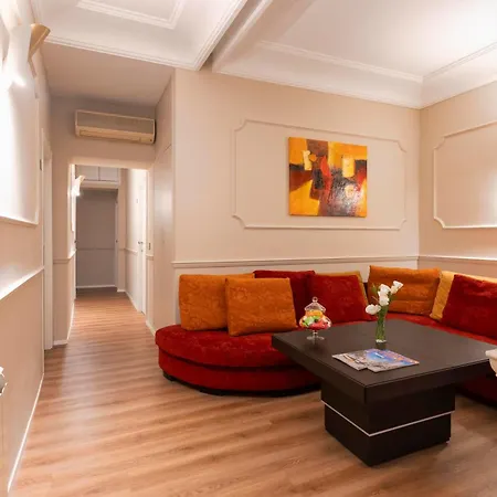 Hotel Magic-2