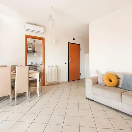 Giramondo Guest House-2