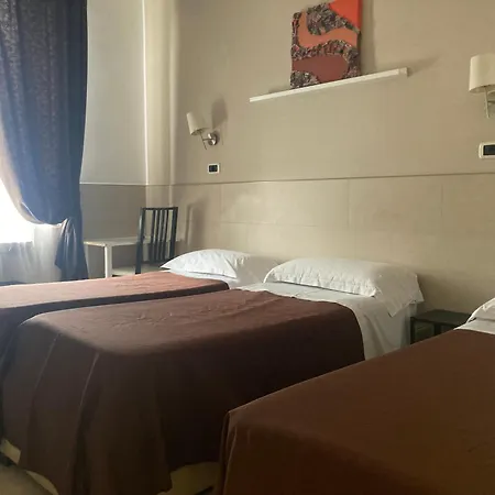 Hotel Indipendenza-3