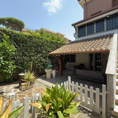 Guest House Maison Margot-3