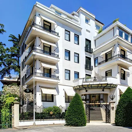 Hotel Lord Byron - Small Luxury Hotels Of The World-2