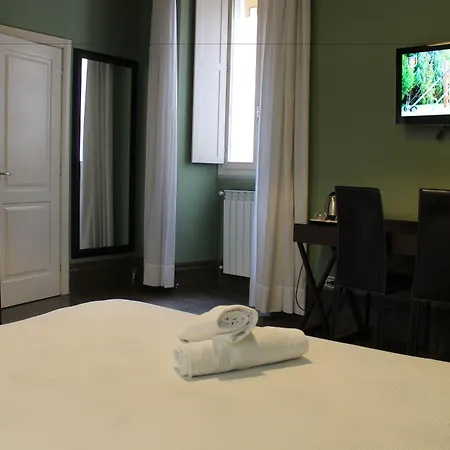 Relais Palazzo Taverna-3