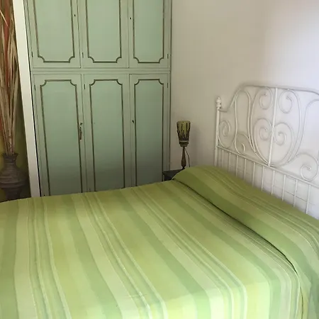 Bed And Breakfast Bio-3