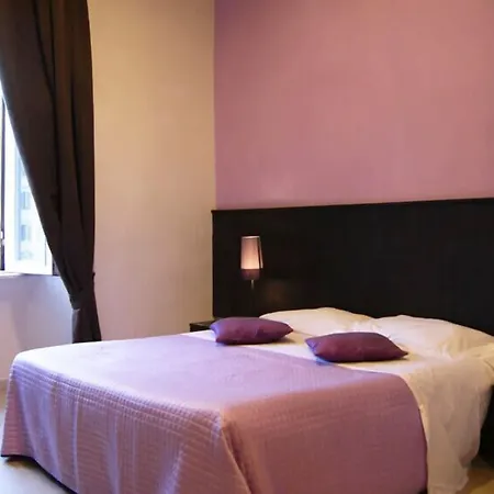 Inncentral Guesthouse-3