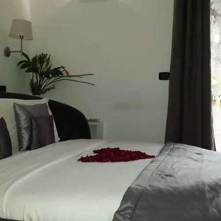 Gregorio VII Luxury Suites-2