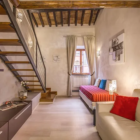 Tritone Top House-3