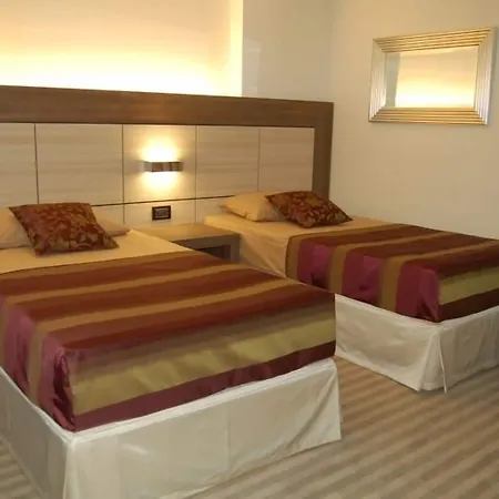 Imperial Relais-2