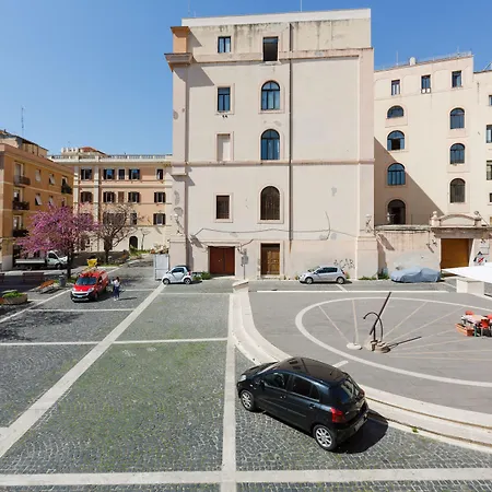 B&B Piazza Fratti-3
