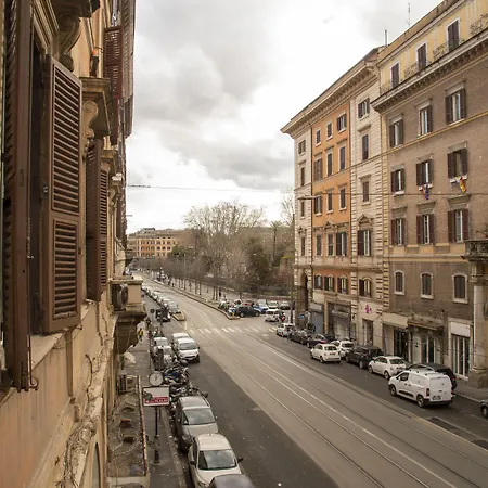 Domus Napoleone-3