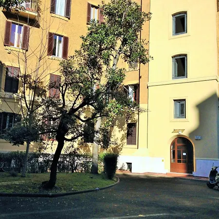 Domò Vaticano Guest House-2