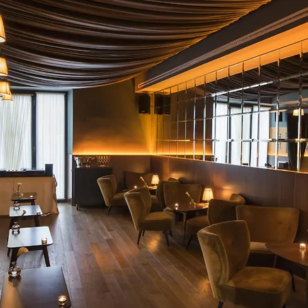 Hotel De' Ricci - Small Luxury Hotels Of The World-2