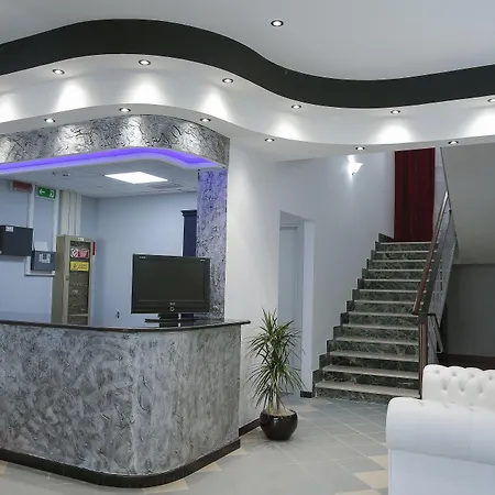 Alex & Lorenz Hotel-2
