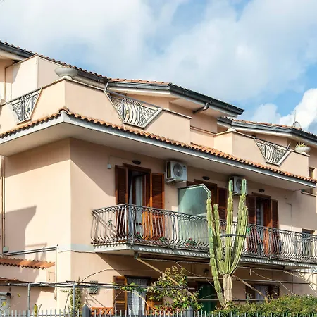 Plaza Rooms Ciampino-3