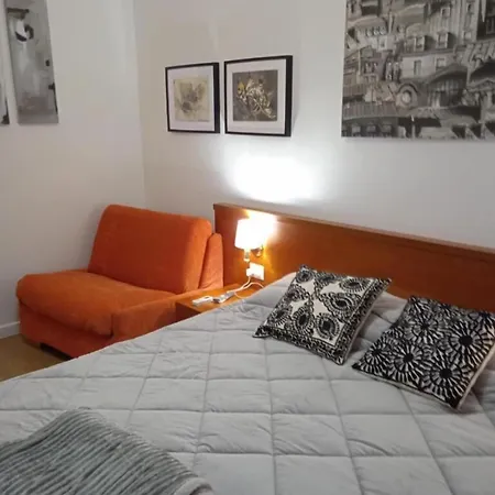 Julius Caesar Home-2