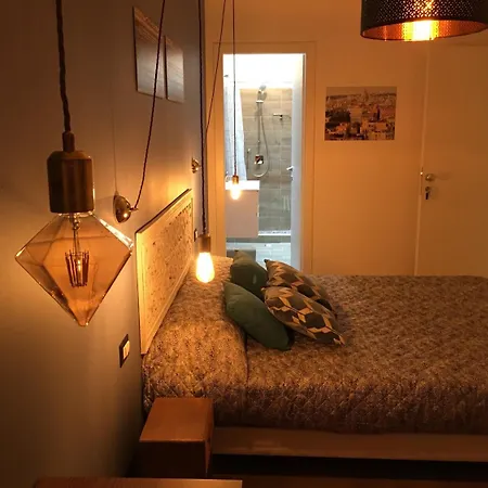 Verrazzano 37 Guest House-2