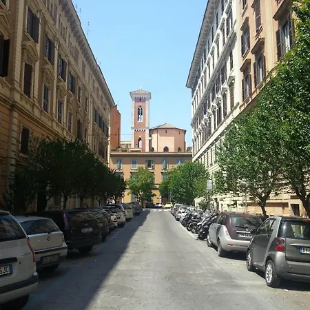 Vatican Town-3