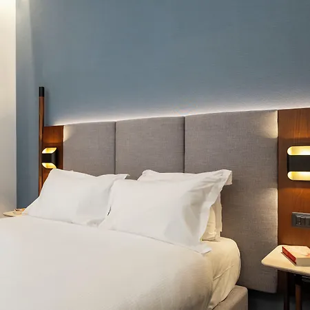 Boutique Hotel Piedra Rome City Centre-3
