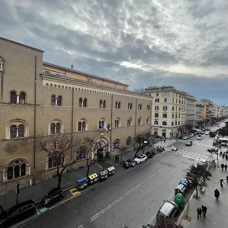 Residenza Cola Di Rienzo - Suite In Rome-3