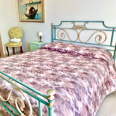 B&B Bee-3