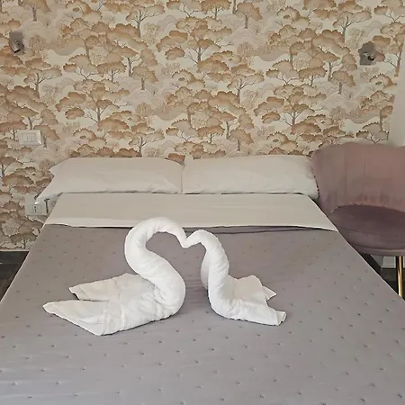 Tiburtina Inn Guest House-3