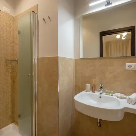 Daplace - Hotel Gran Torino Suites-3