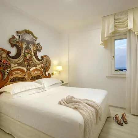 Arcom Palace-3