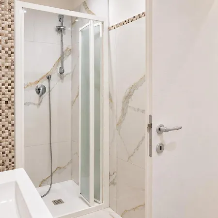 Riviera Albachiara Anzio B&B-2