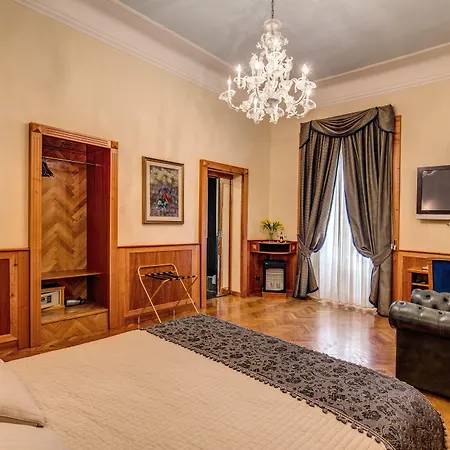 Relais Conte Di Cavour De Luxe-3