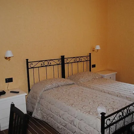 Hotel Maximo-3