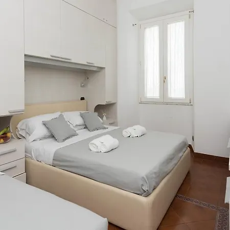 Andenis Luxury House-3