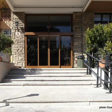 Hotel Nova Domus Aurelia-3