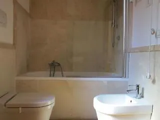 Pantheon Apartment-2