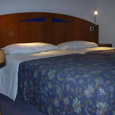 Maggiora Hotel-3