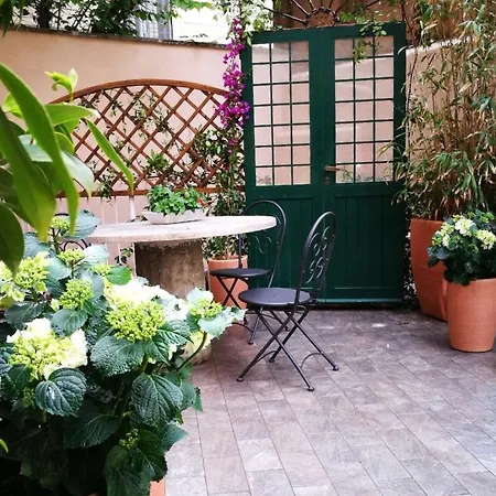 B&B La Piazzetta Delle Regine-3
