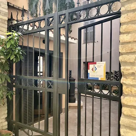 Civico 7 Holiday Rooms-2