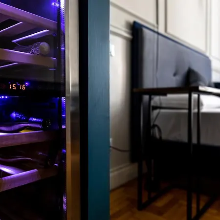 Blue Inn Luxury Suites-2