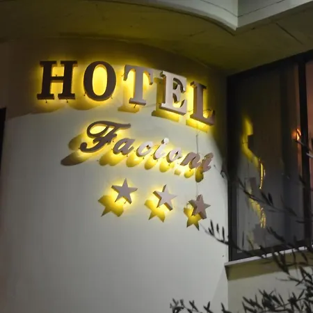 Hotel Facioni-3