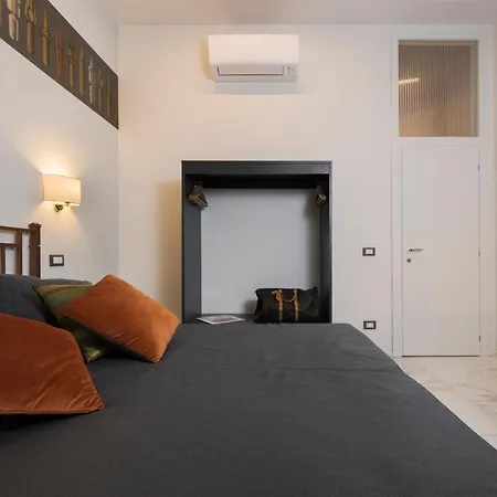 Cavour Suites Guest House-2