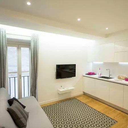 Apartment Via Del Corso-3