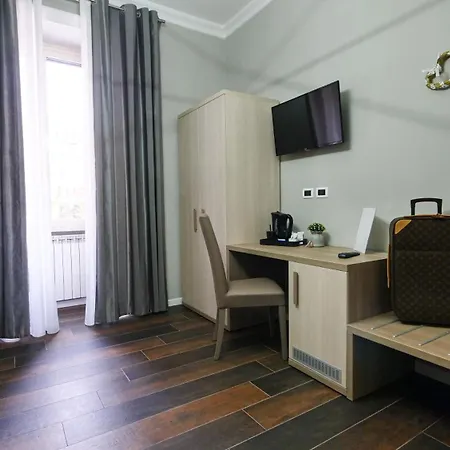 Home Suites Giolitti-2
